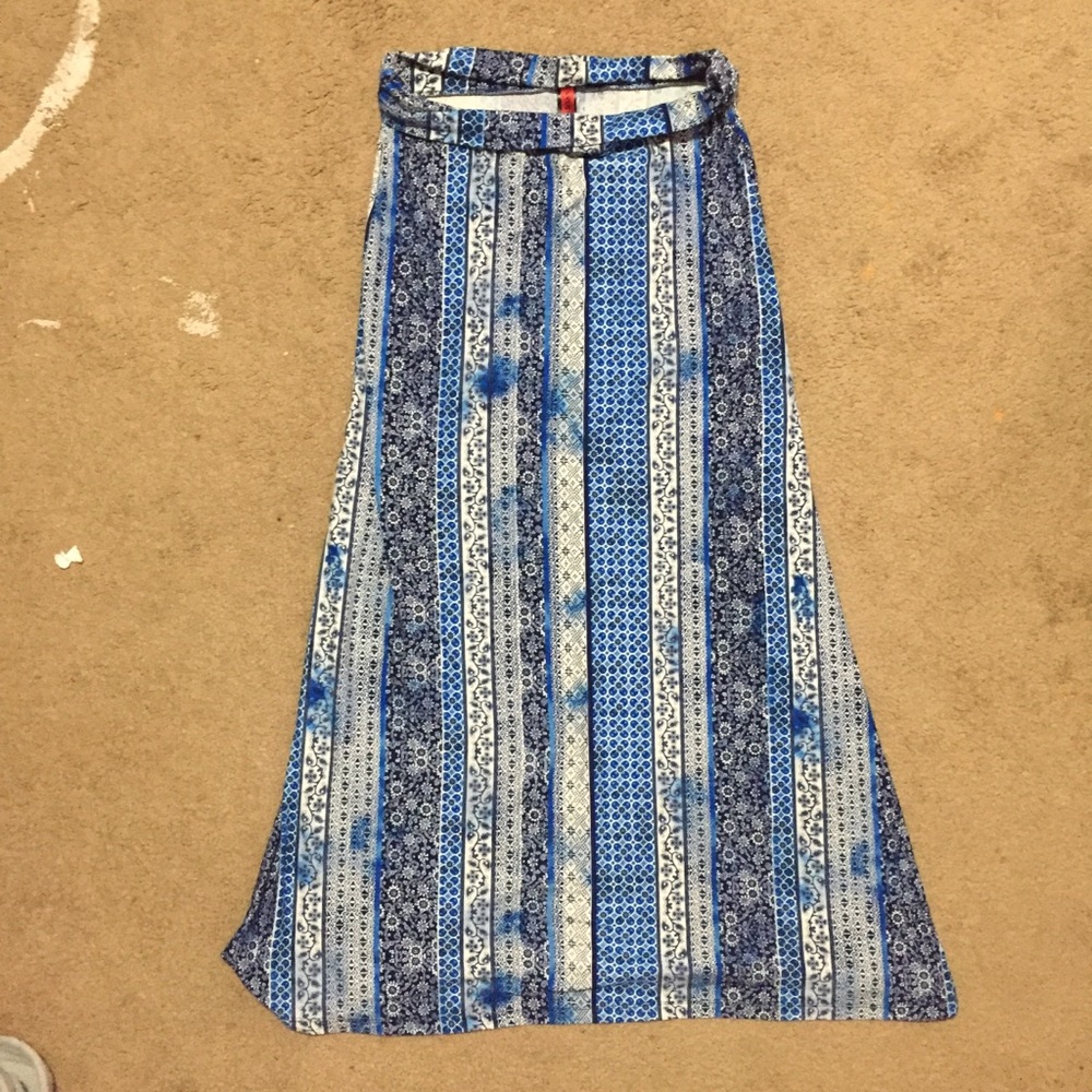 maxi skirt